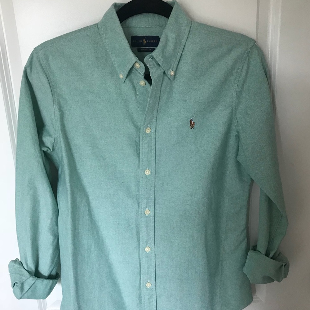 ▫️Ralph Lauren Button Down Custom Fit
